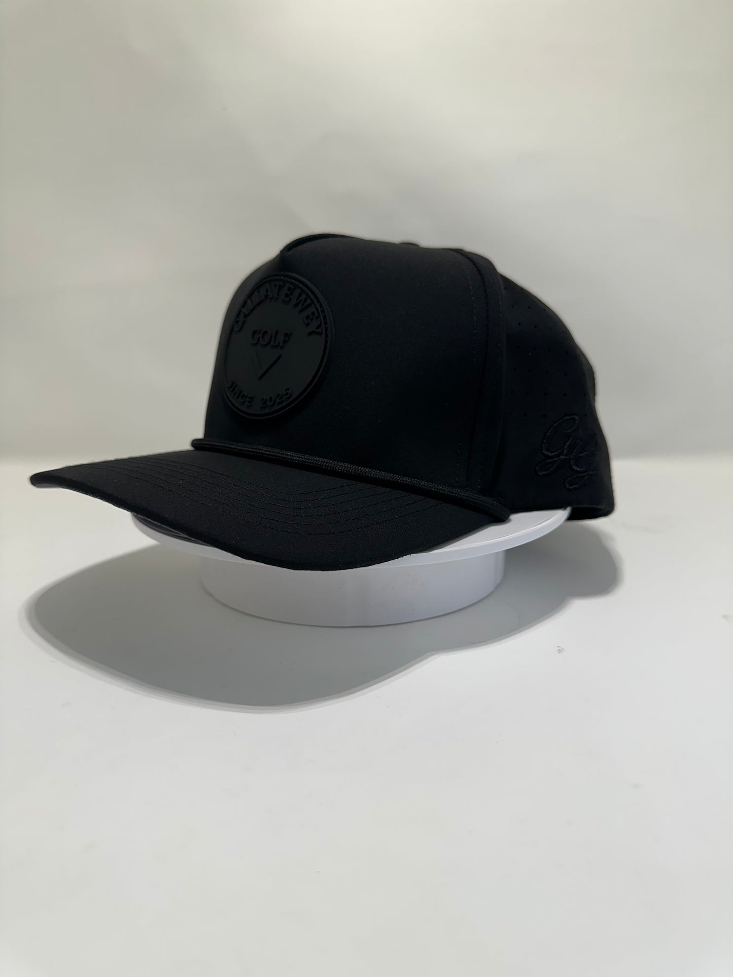 Callatewey hat all black out with CW light grey under the rim.